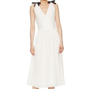 V-neck White Lace Cheesecloth Pockets Midi Dress